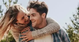 Bikin Dia Senyum Seharian! Ucapan National Girlfriend Day 2025 Paling Romantis
